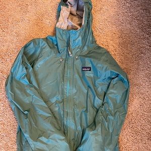 Blue Nylon Patagonia Women’s Windbreaker Size S